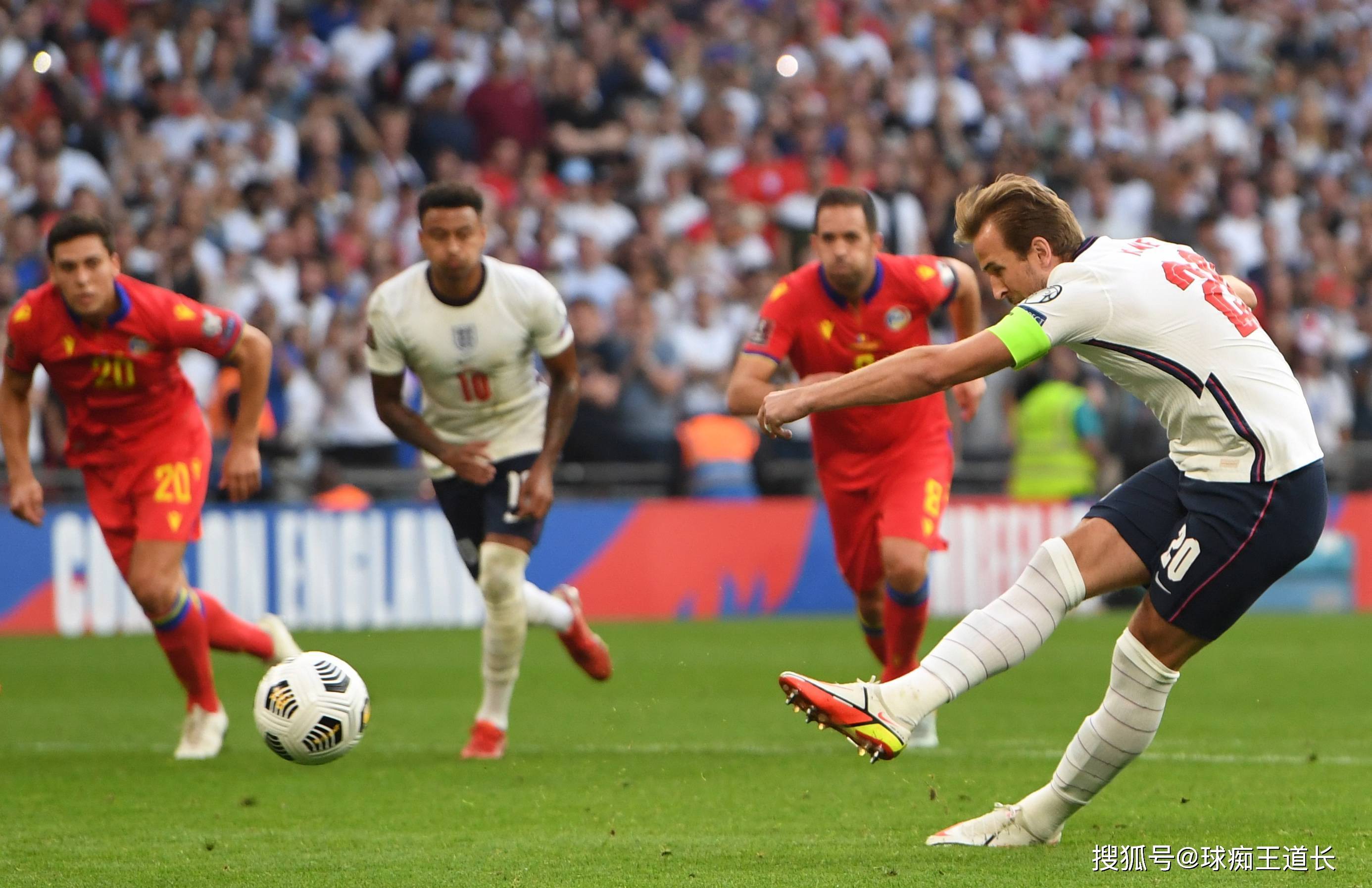 他们深入研 他们深入研