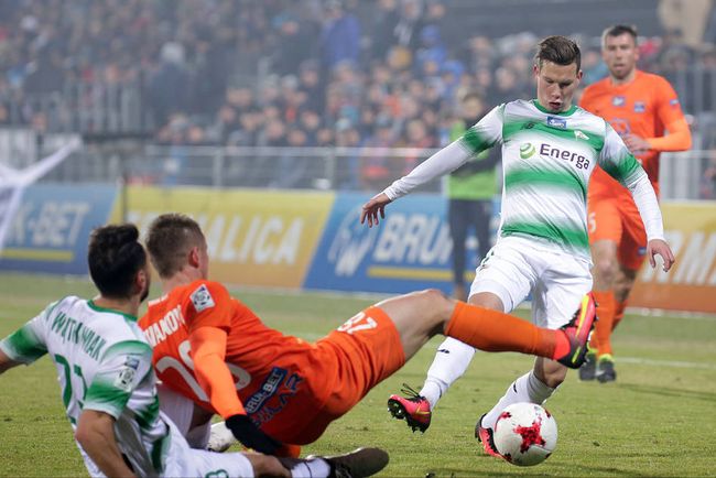 出任防守型 出任防守型