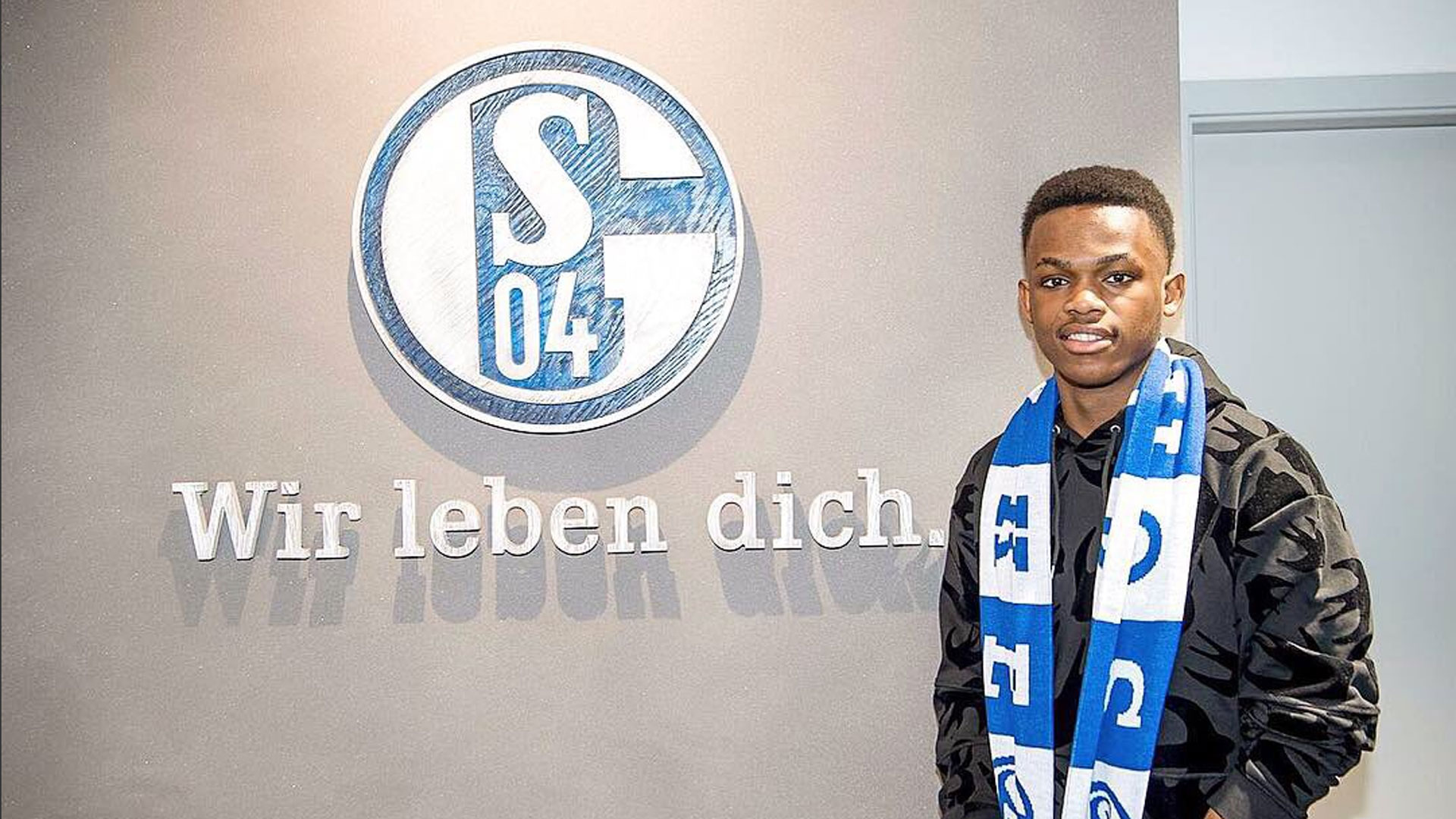 共同确保了 共同确保了